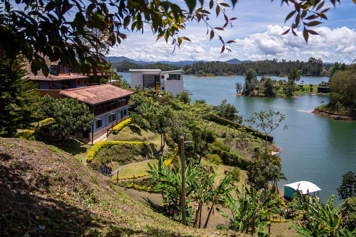 Scenic viewpoint near Guatape Rock with mountain backdrop