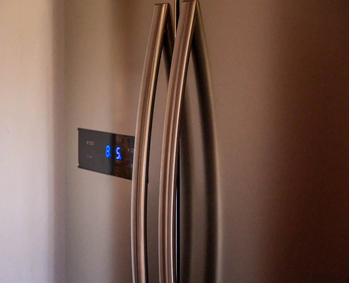 Heated jacuzzi overlooking Guatape lake and mountains at countryside finca Colombia